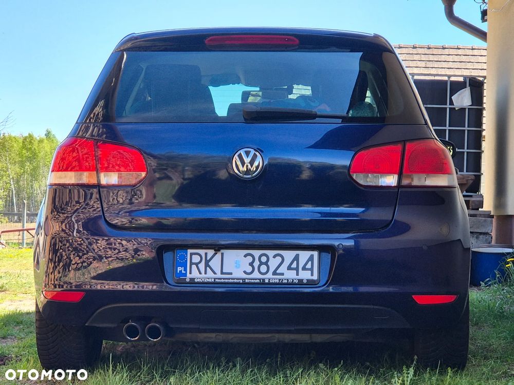 Volkswagen Golf 2.0 TDI Highline - 8