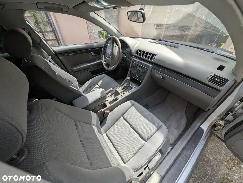 Audi A4 Avant - 19