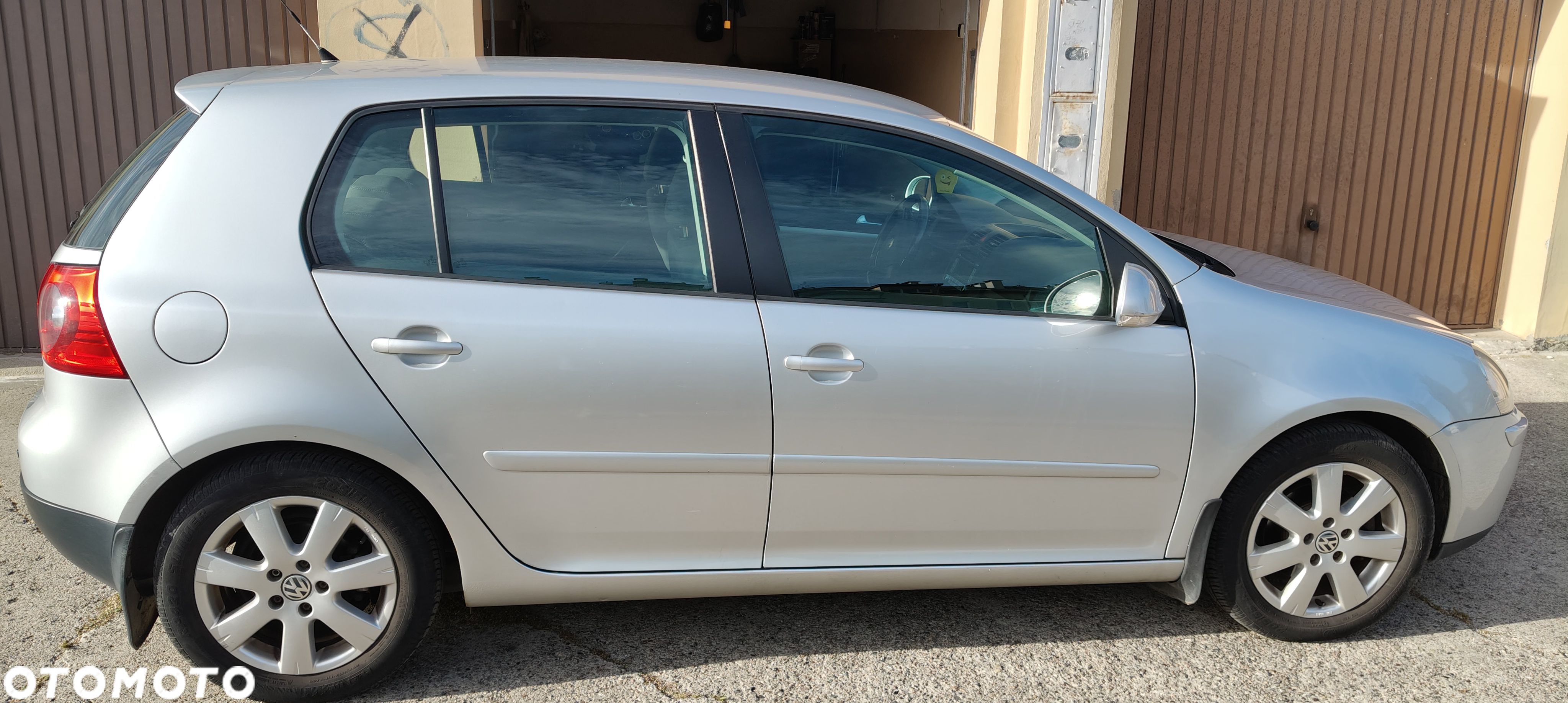 Volkswagen Golf V 1.9 TDI Trendline - 1