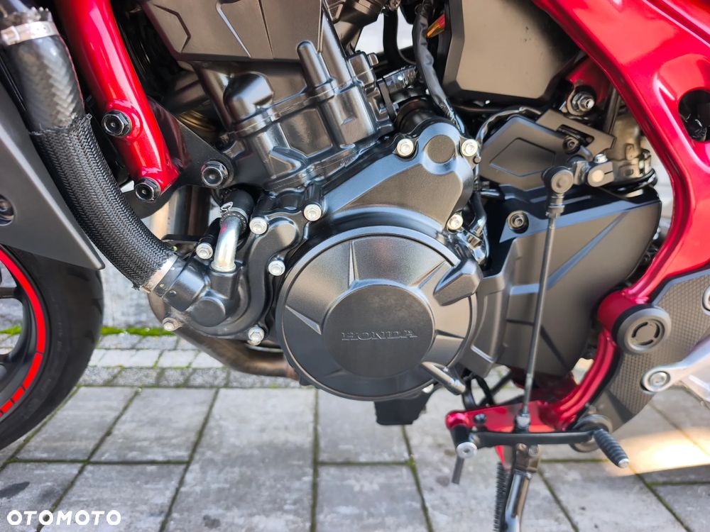 Honda Hornet - 23