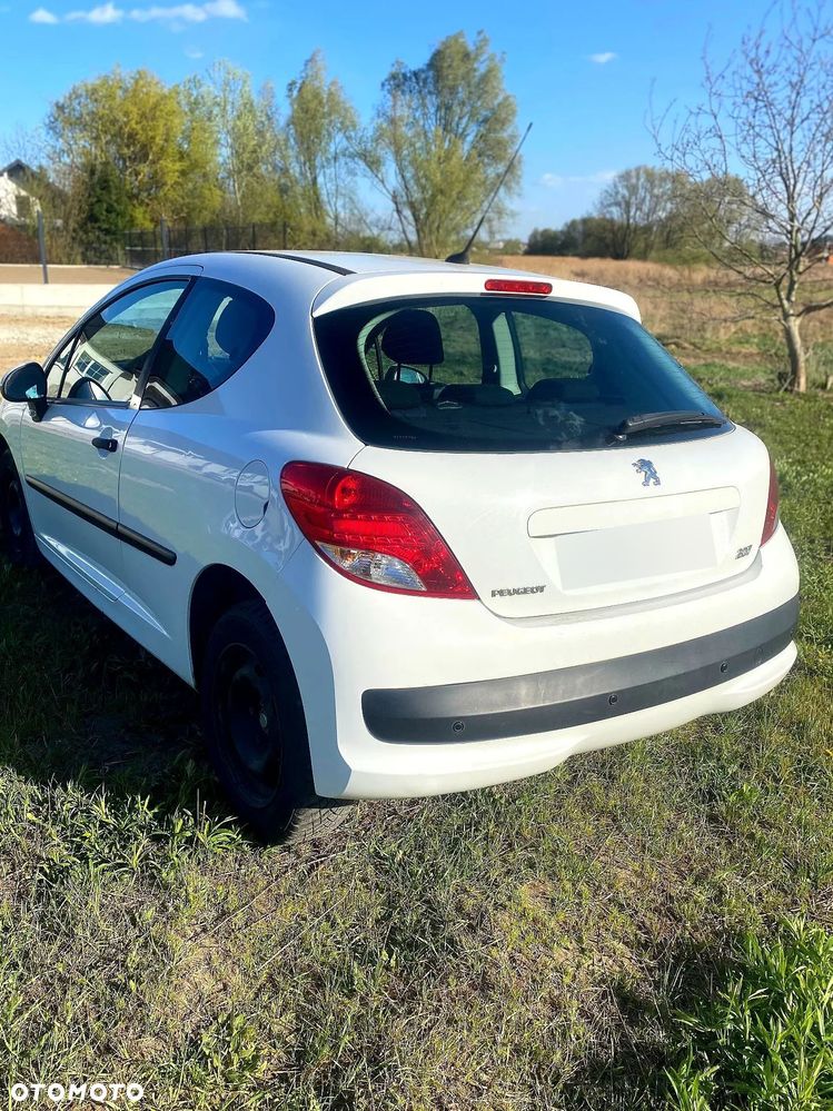 Peugeot 207 1.4 HDi Presence - 3
