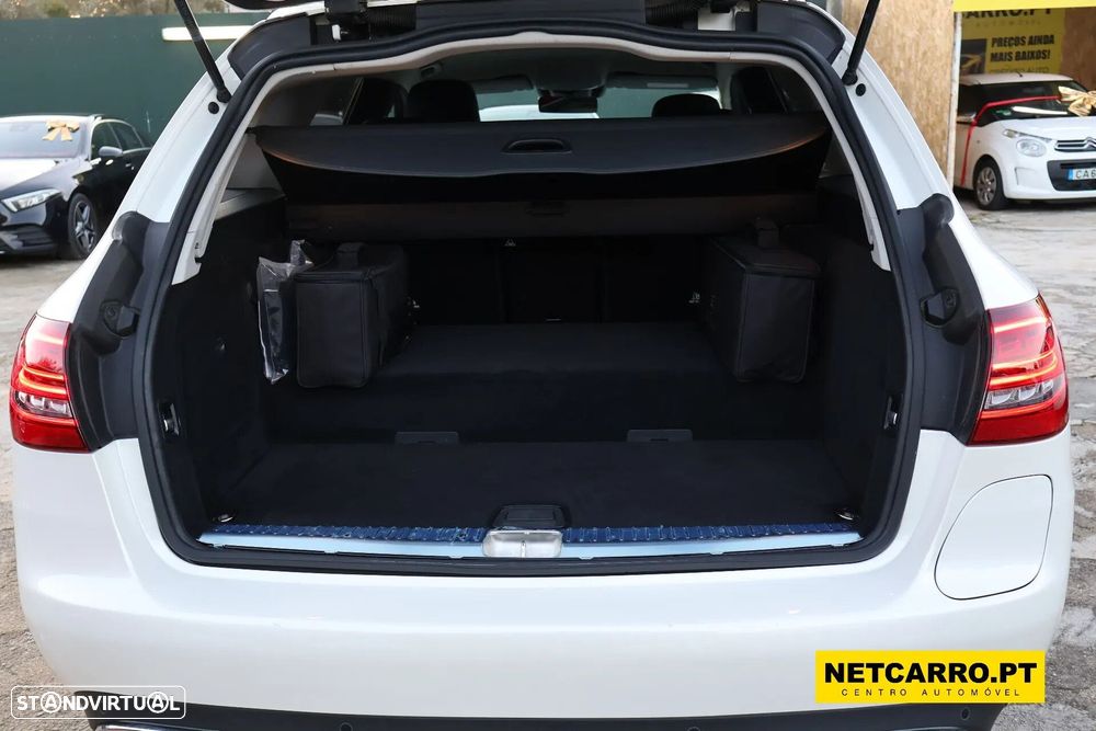Mercedes-Benz C 300 de Avantgarde - 18