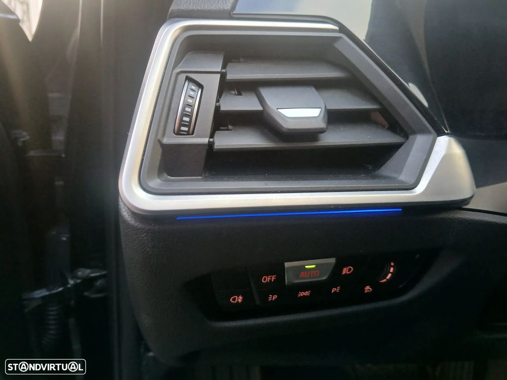 BMW 318 d Line Sport Auto - 28