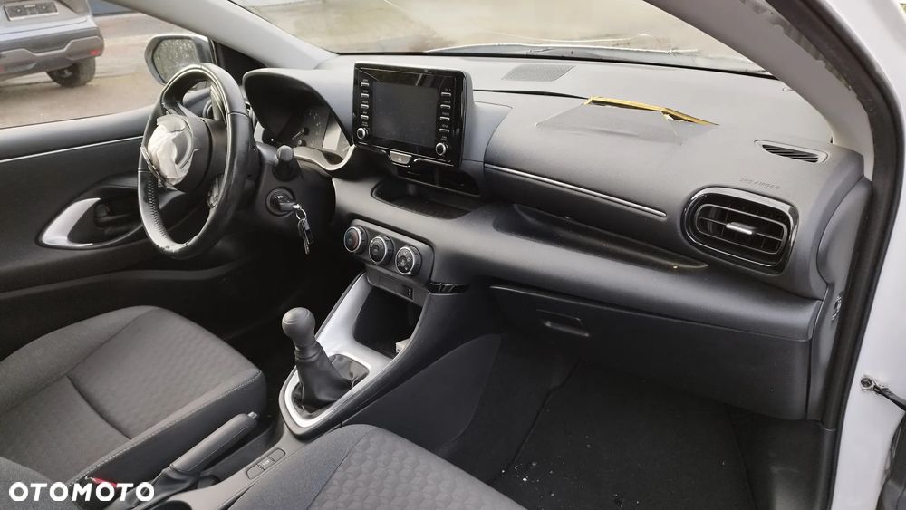 Toyota Yaris 1.0 VVT-i Club - 7