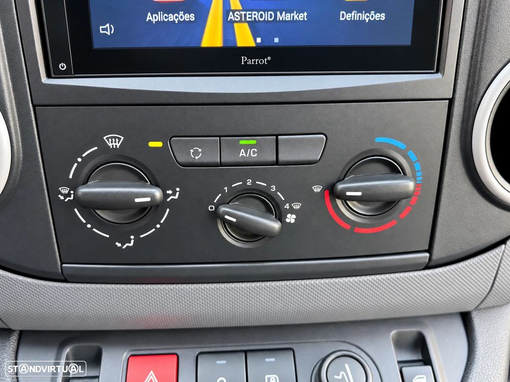 Citroën BERLINGO 1.6 HDI 90 CV - LONGA - 3 LUGARES - 27