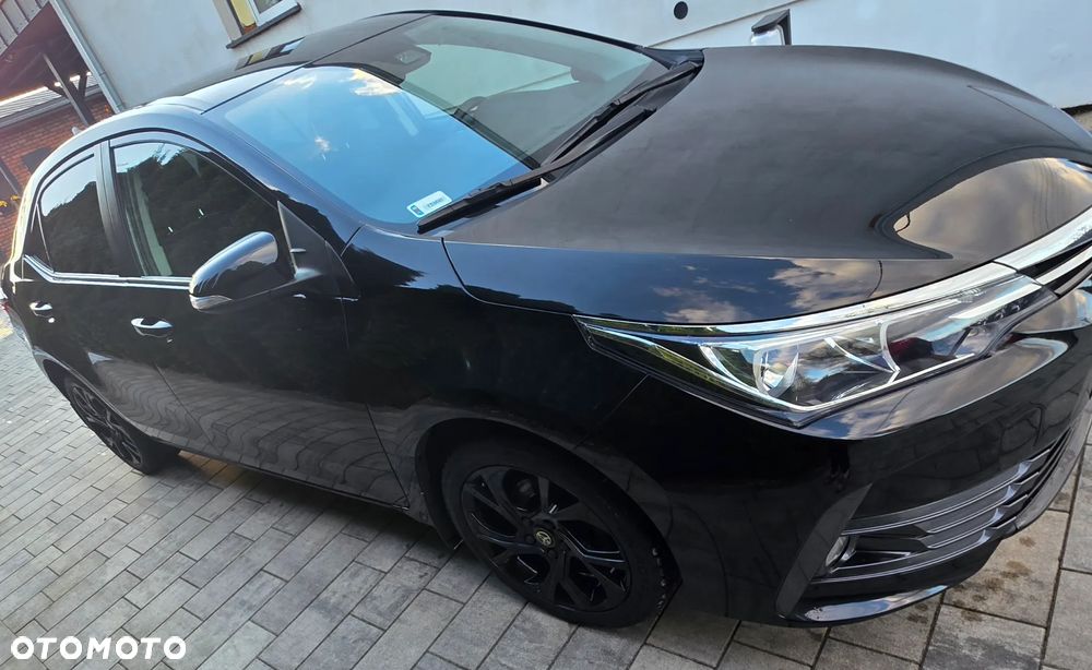 Toyota Corolla 1.6 Classic Plus - 2