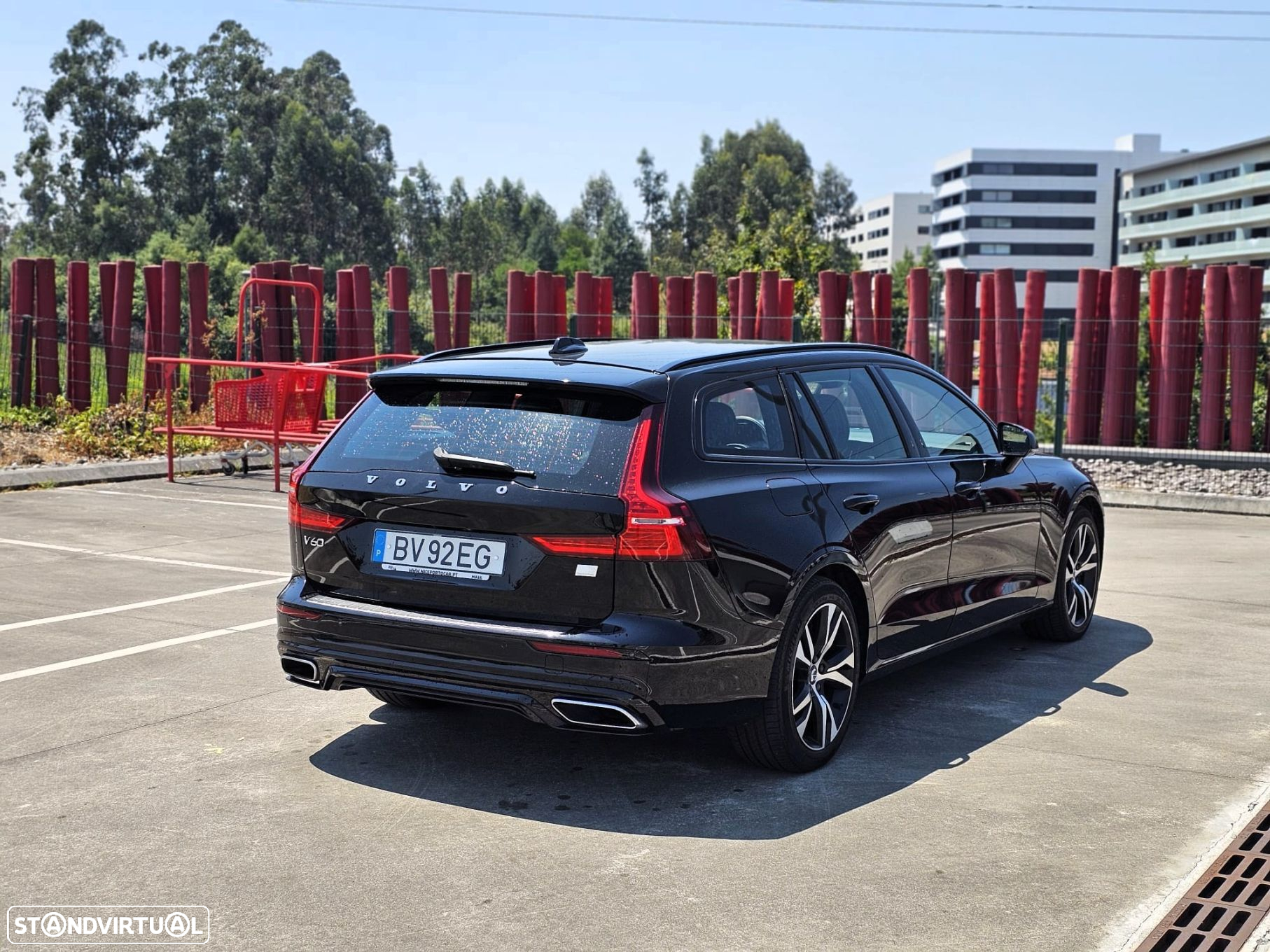 Volvo V60 2.0 T6 AWD TE R-Design Expression - 6