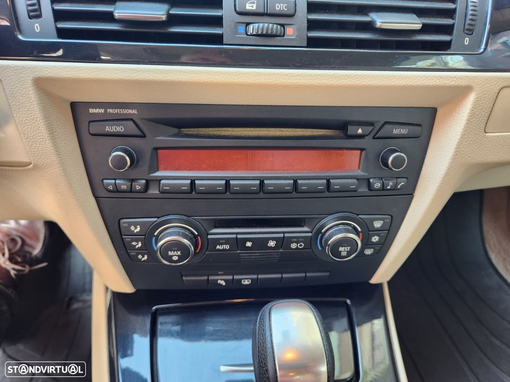 BMW 320 - 17