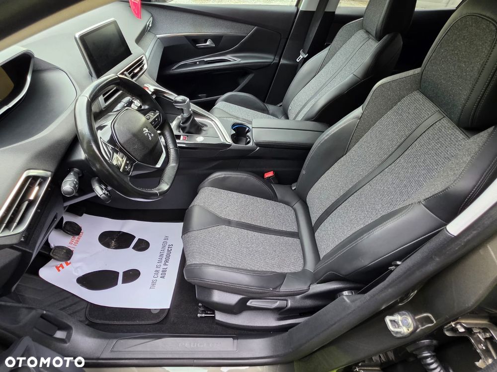 Peugeot 3008 - 18