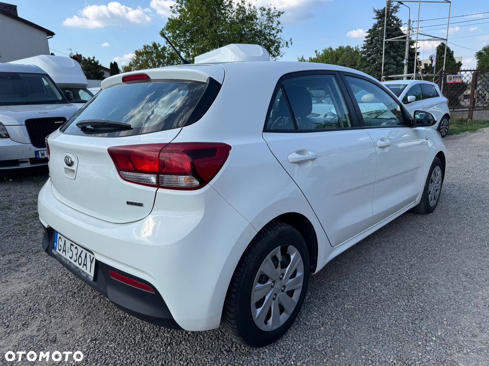 Kia Rio 1.4 crdi M (klm) - 3