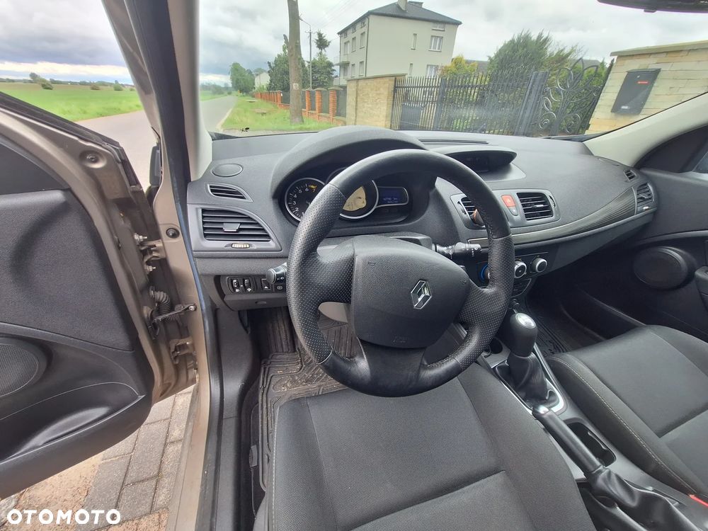 Renault Megane - 12