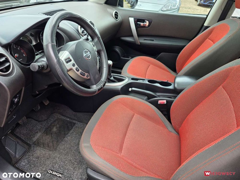 Nissan Qashqai - 15