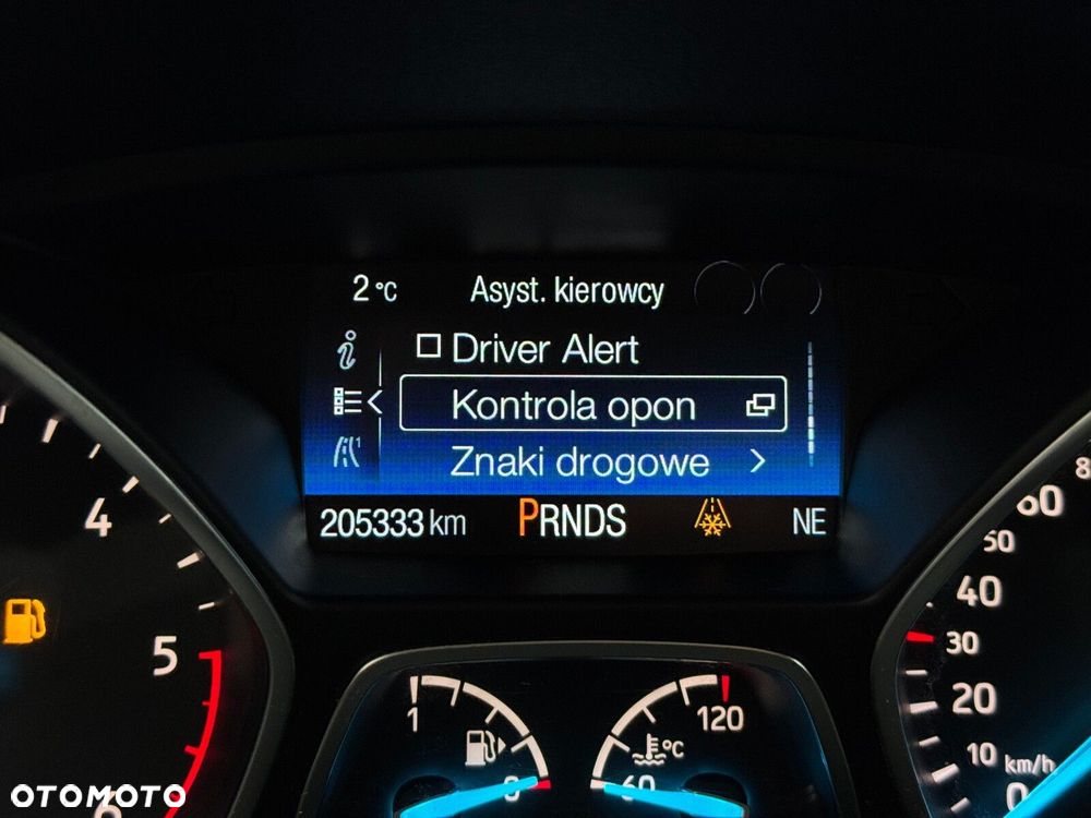 Ford Kuga 2.0 TDCi AWD Titanium - 34