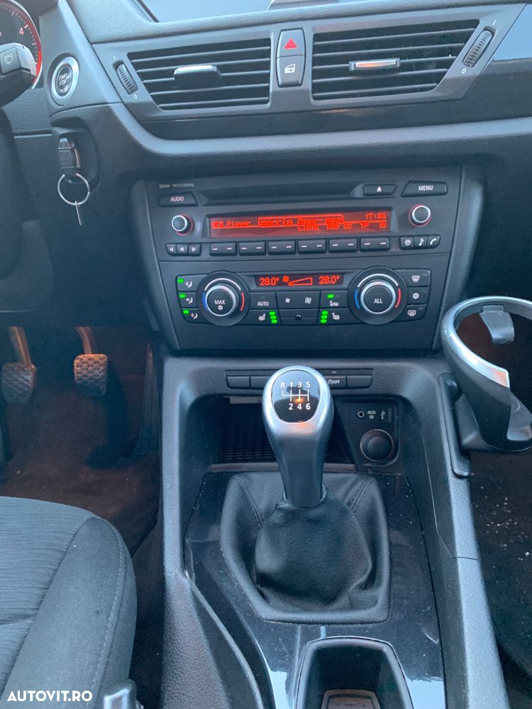 BMW X1 xDrive20d - 6