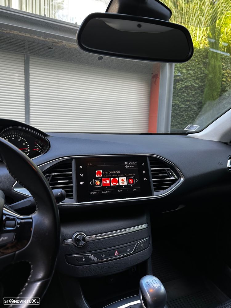 Peugeot 308 1.2 PureTech Active - 3