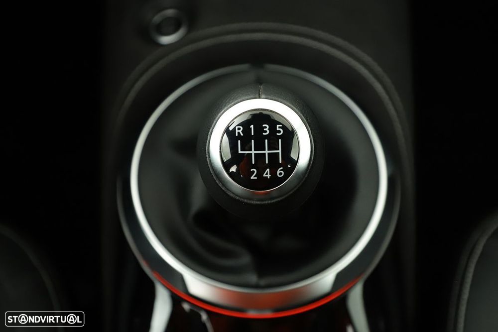 Nissan Juke 1.0 DIG-T N-Design A.Two Tone R.A. - 14