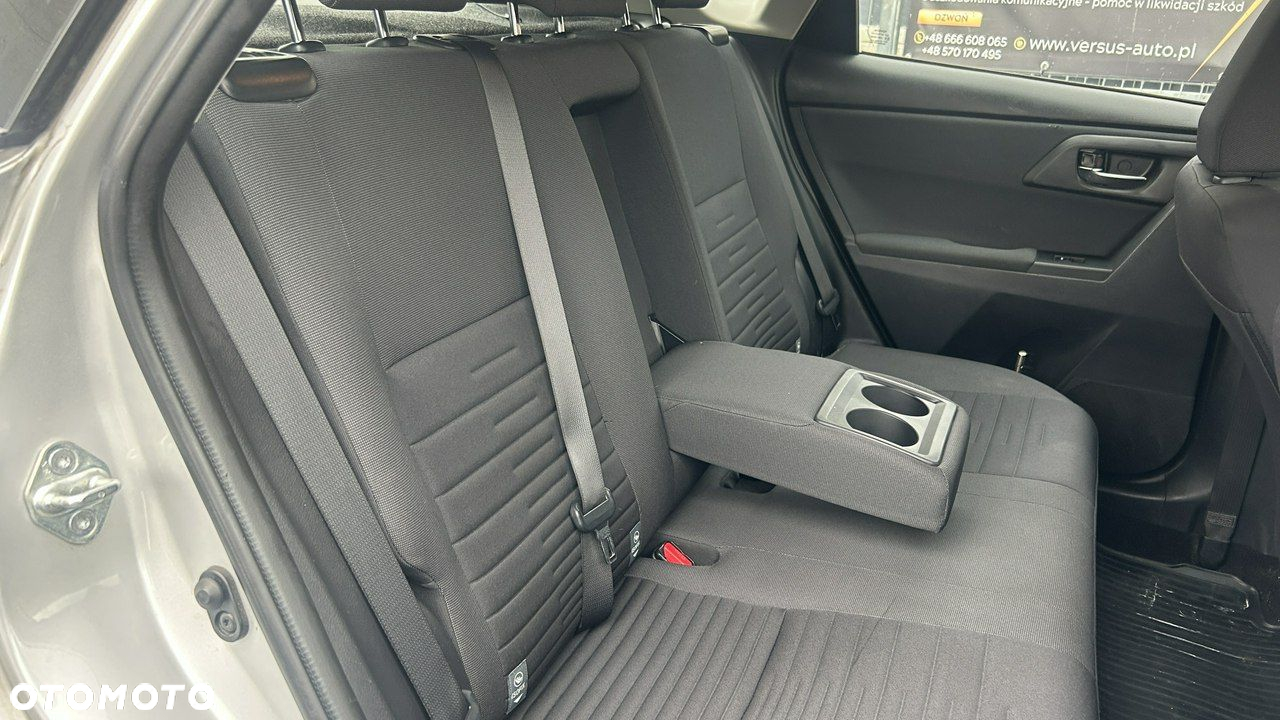 Toyota Auris - 17
