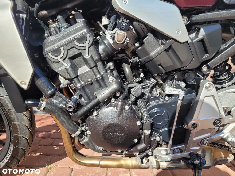 Honda CB - 10