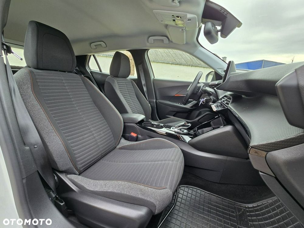 Peugeot 2008 1.2 PureTech Active Pack S&S EAT8 - 7