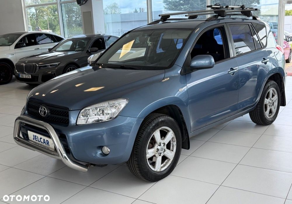 Toyota RAV4 2.2 D-4D Luna - 2
