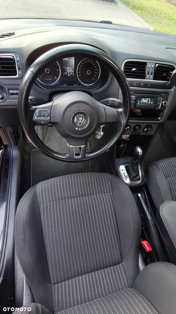 Volkswagen Polo 1.6 TDI DPF Comfortline DSG - 8