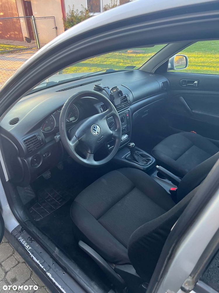 Volkswagen Passat - 6