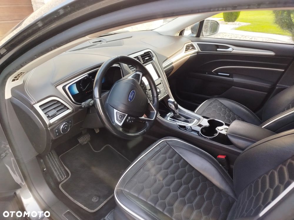 Ford Mondeo - 10