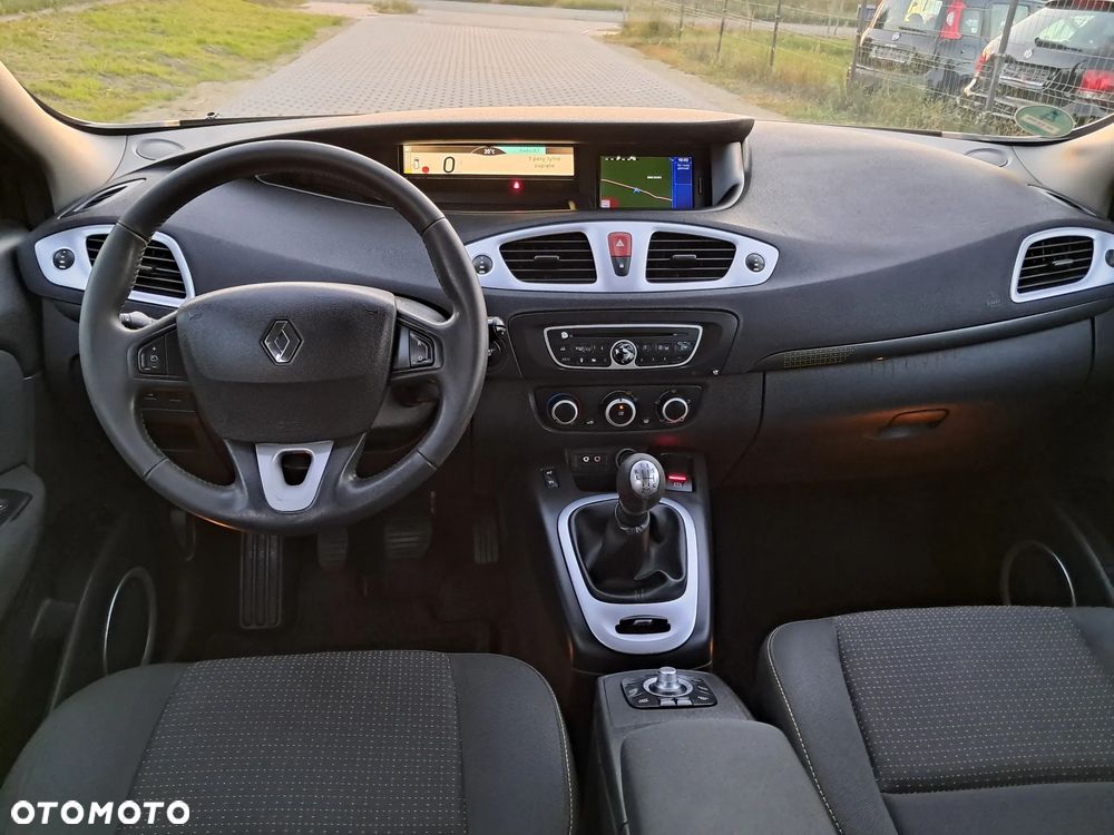 Renault Grand Scenic 1.6 16V 110 Dynamique - 16