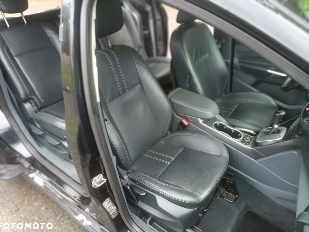 Ford Grand C-MAX 2.0 TDCi Titanium - 24