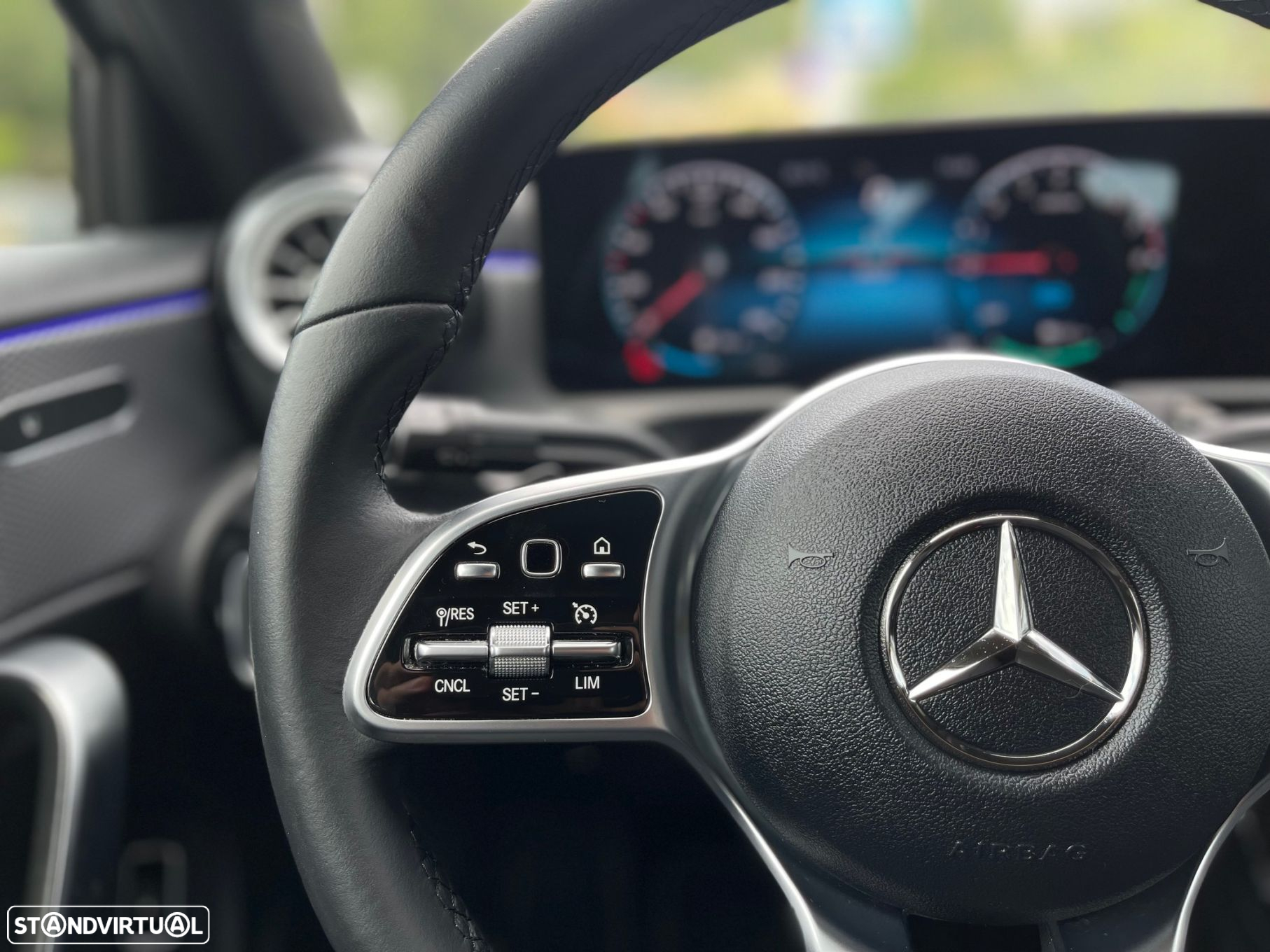Mercedes-Benz A 250 - 16