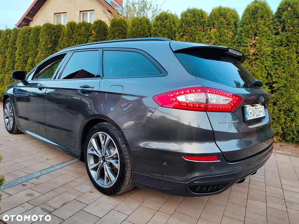 Ford Mondeo - 26