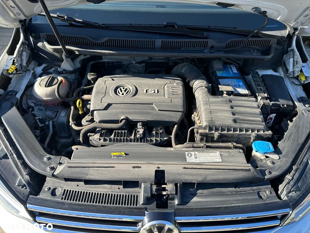 Volkswagen Touran 1.8 TSI BMT Highline DSG - 39