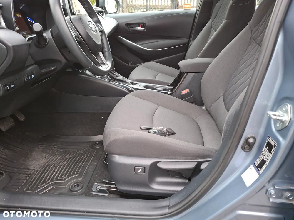 Toyota Corolla 1.8 Hybrid Comfort - 20