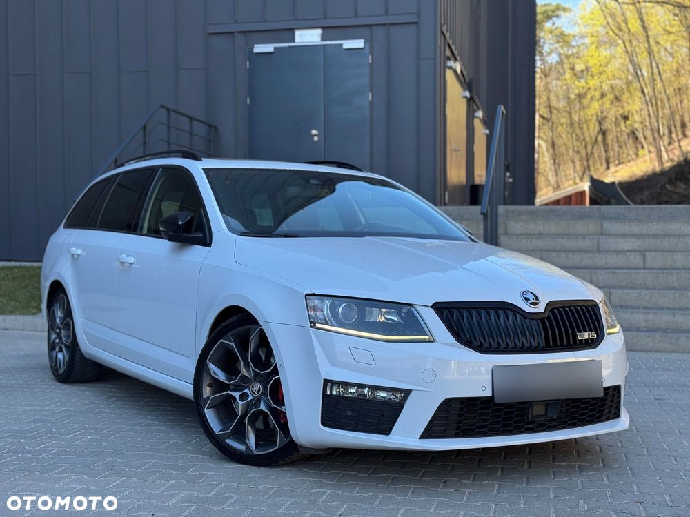 Skoda Octavia 2.0 TDI DSG RS - 6