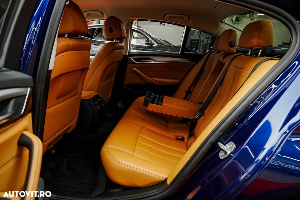 BMW Seria 5 520d xDrive Aut. - 28