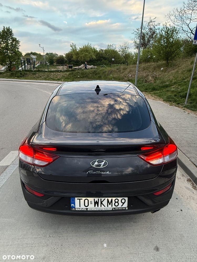 Hyundai i30 1.5 T-GDI 48V Executive DCT - 15