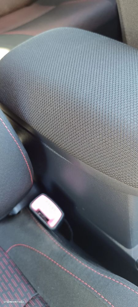 Toyota Auris Touring Sports 1.4 D-4D Comfort+Pack Sport - 14
