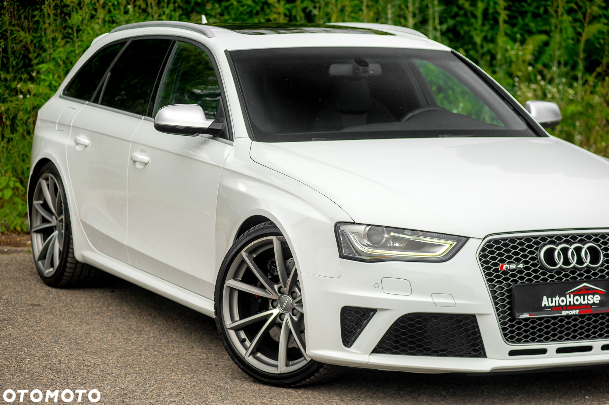 Audi RS4 Avant S tronic - 3