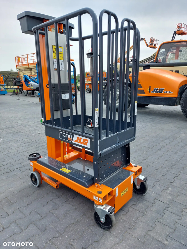 JLG Nano 35