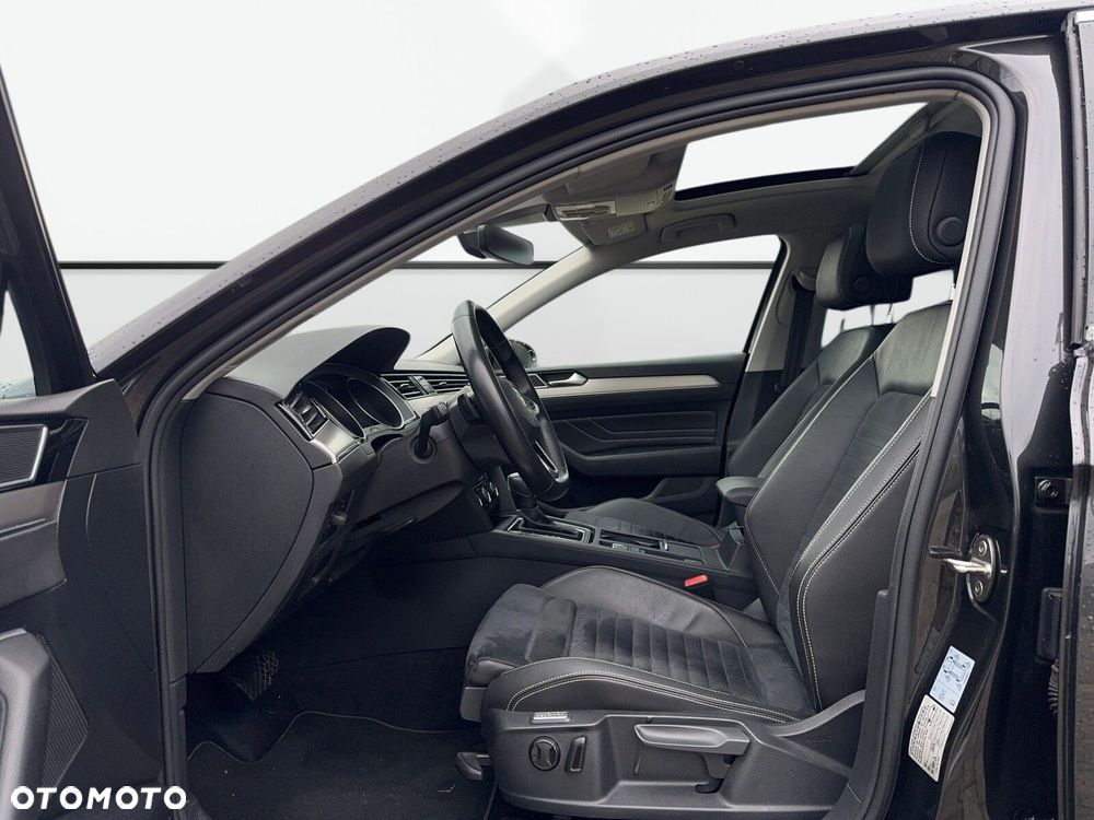 Volkswagen Passat 2.0 TSI Elegance DSG - 10