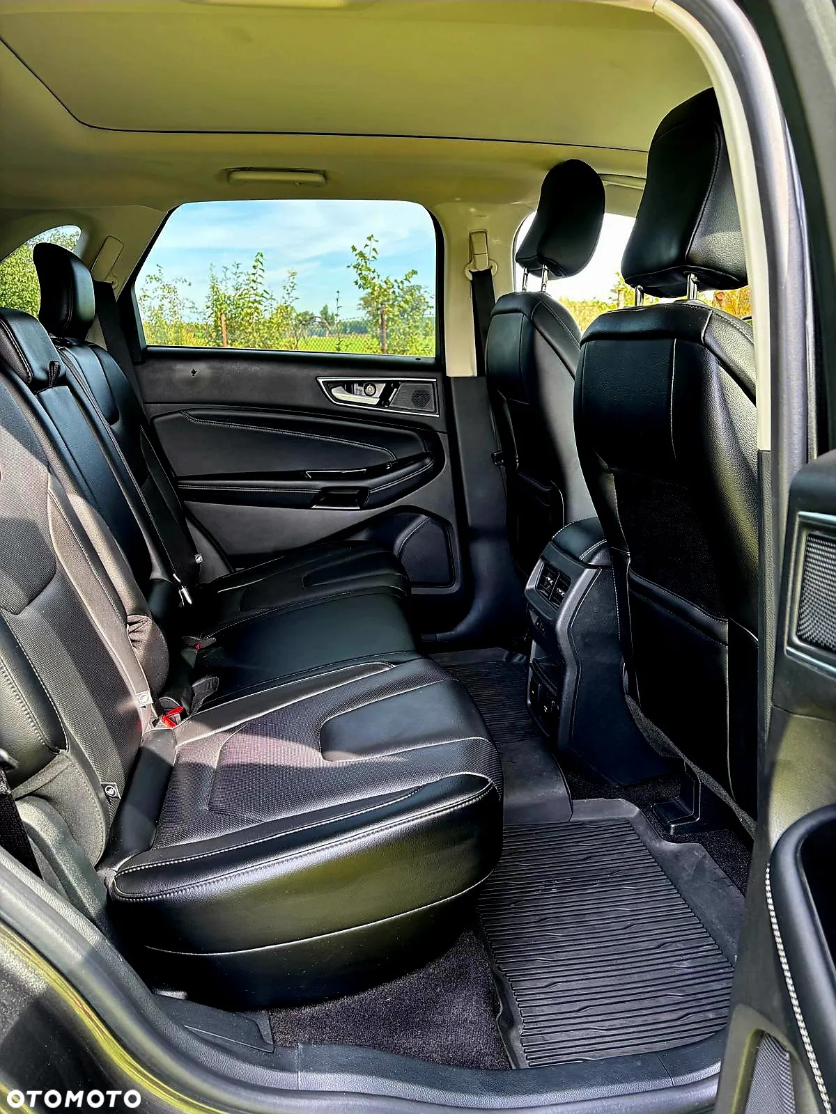 Ford Edge - 15