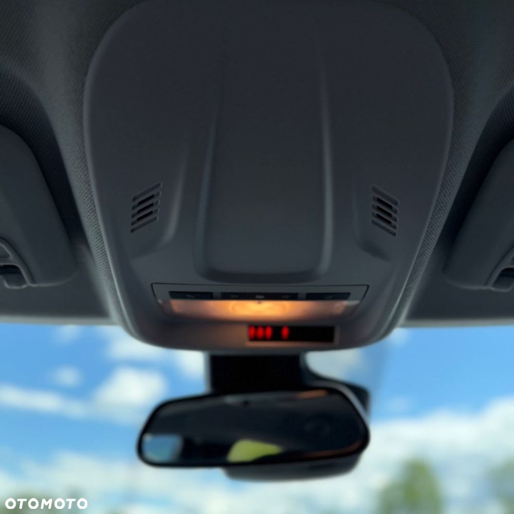 Opel Crossland X - 30