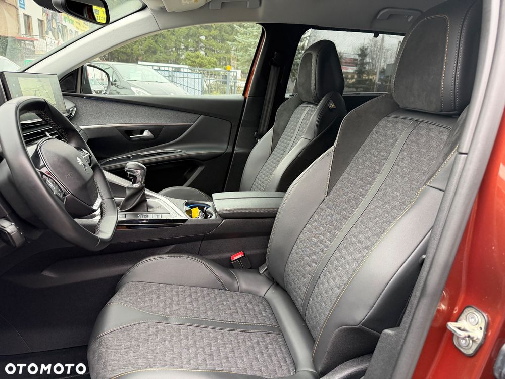 Peugeot 5008 1.5 BlueHDi Road Trip S&S - 16