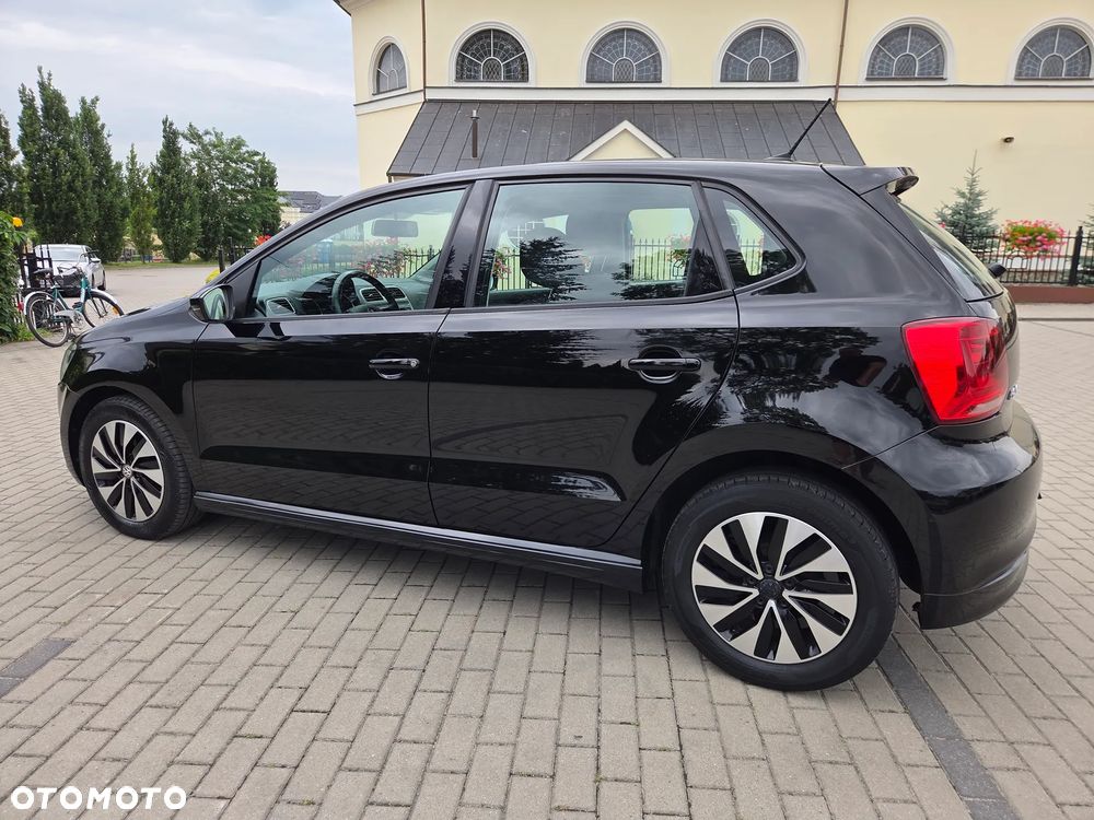Volkswagen Polo 1.6 TDI DPF BlueMot Highline - 6