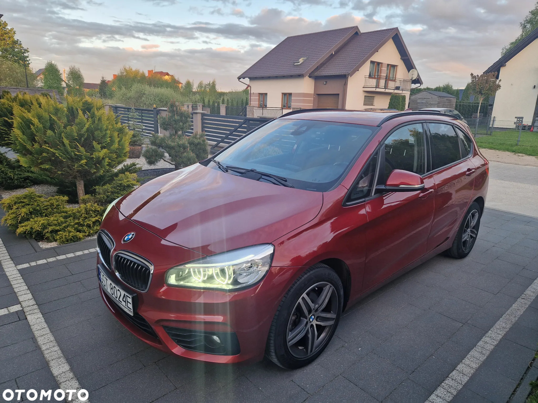 BMW Seria 2 218d Active Tourer Sport Line - 2