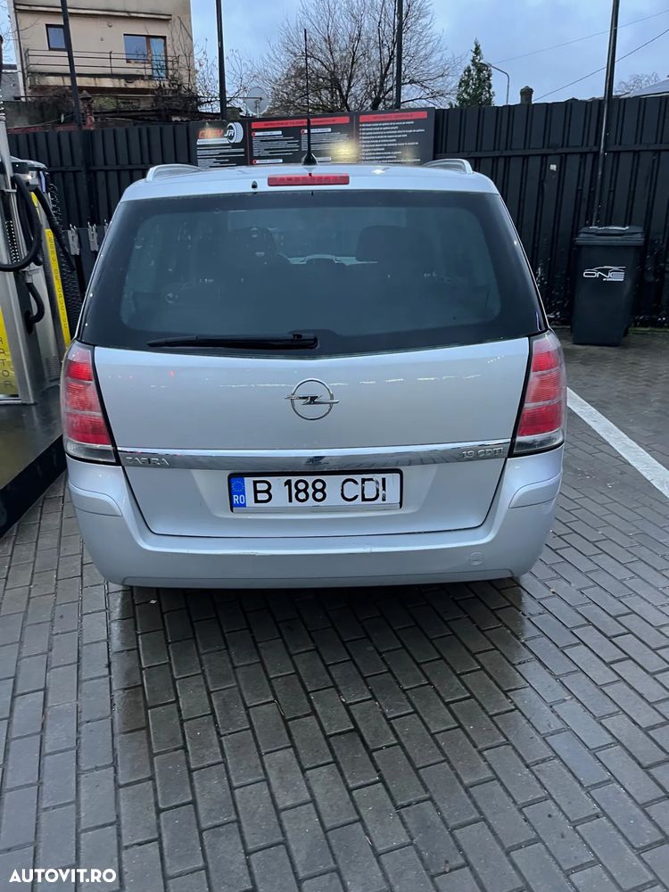 Opel Zafira 1.9 CDTI - 3