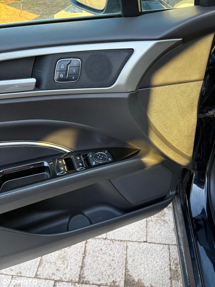 Ford Mondeo Vignale 2.0 TDCi PowerShift - 27