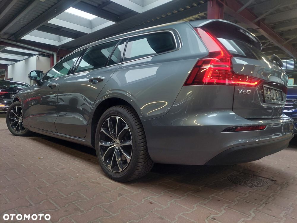 Volvo V60 D3 Momentum - 16