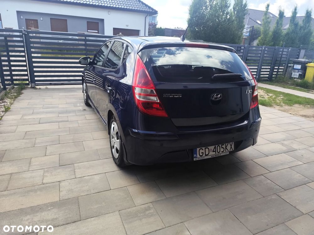 Hyundai i30 1.4 Comfort - 10