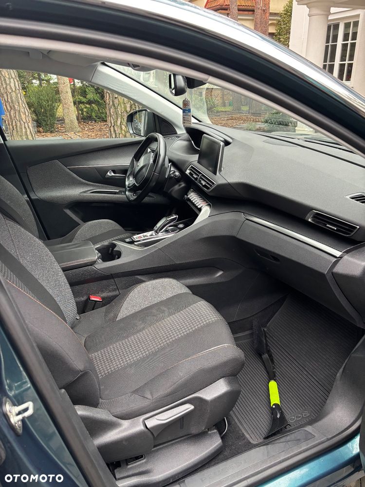 Peugeot 5008 1.6 THP Active S&S EAT6 - 9